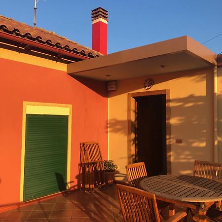 Small Apartment Near Athens Airport Pikérmion Exterior foto